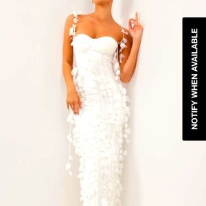 Heiress Petal Dress XS Alix Earle Bridal Engagement Revolve
